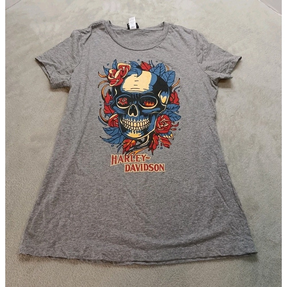 Women's Smokin Harley-Davidson Graphic T Shirt Size Medium Winston Salem N.C.